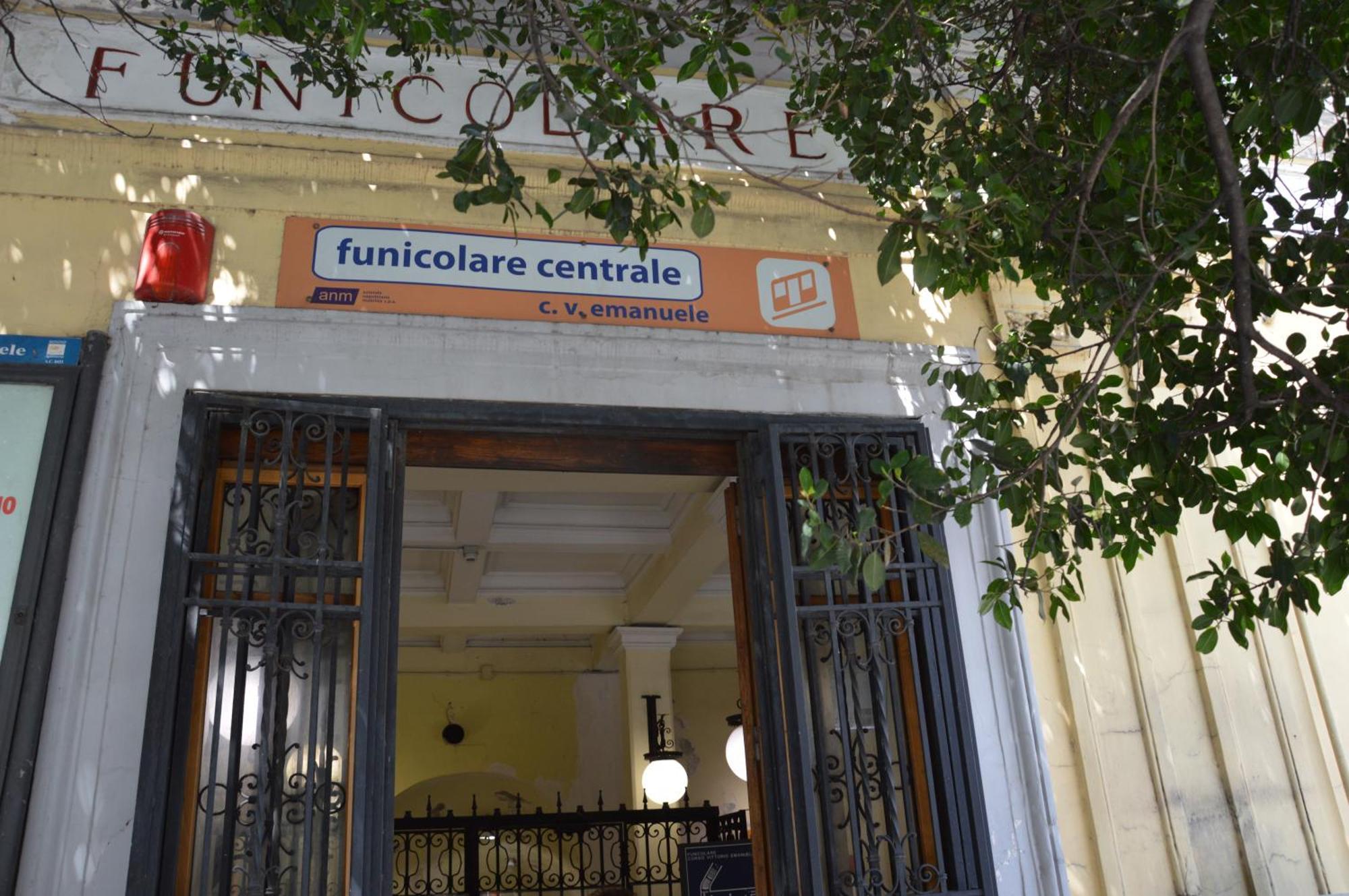 דירות נאפולי Casa Flora Al Corso מראה חיצוני תמונה