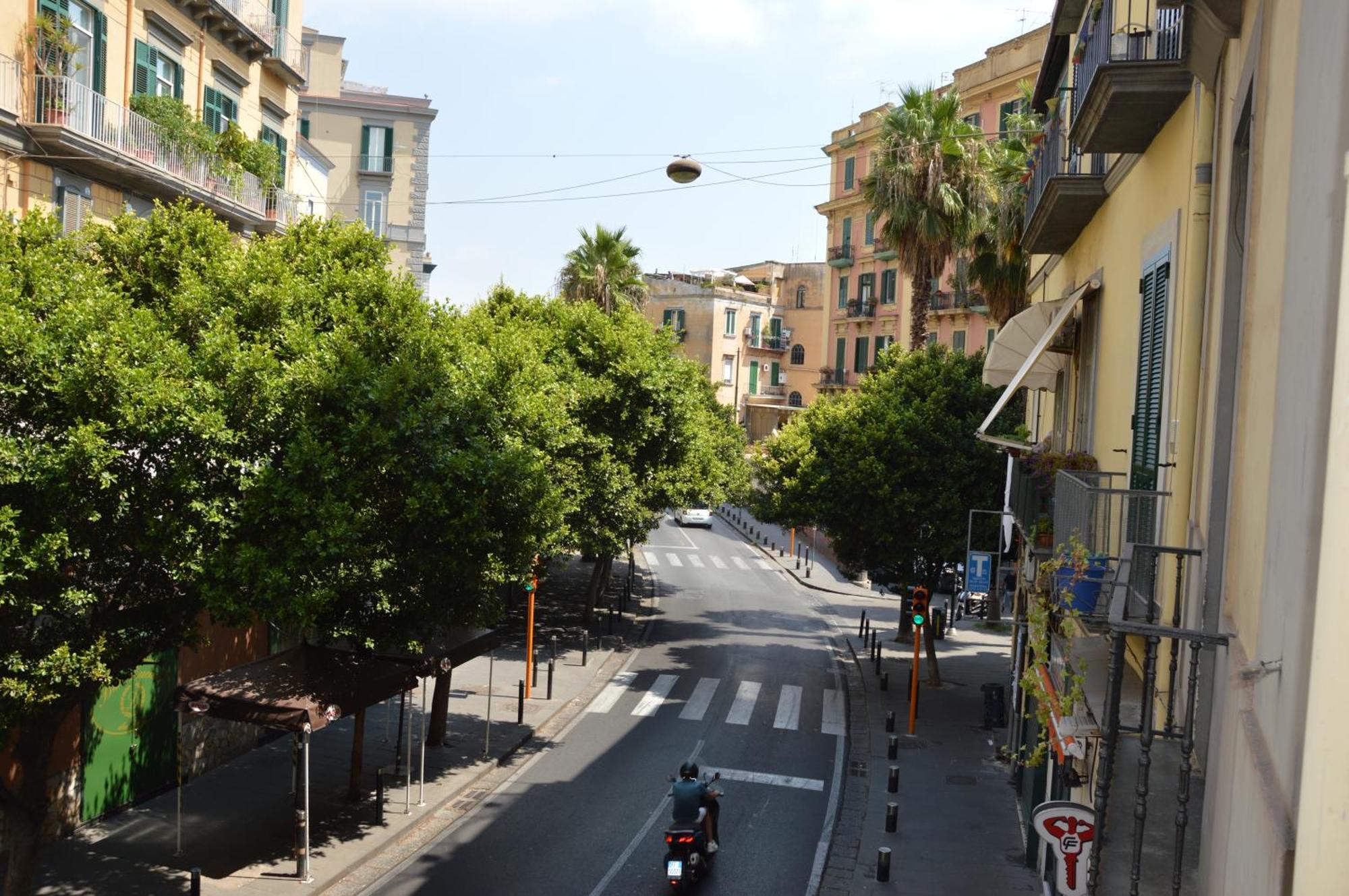 דירות נאפולי Casa Flora Al Corso מראה חיצוני תמונה